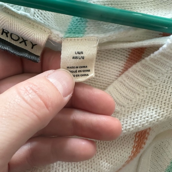 NWOT Roxy lightweight sweater - Picture 4 of 5